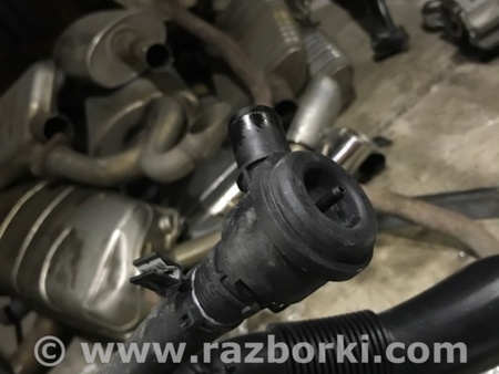 ФОТО Патрубок системы охлаждения для Porsche Macan I 95B +FL (13-18) Київ