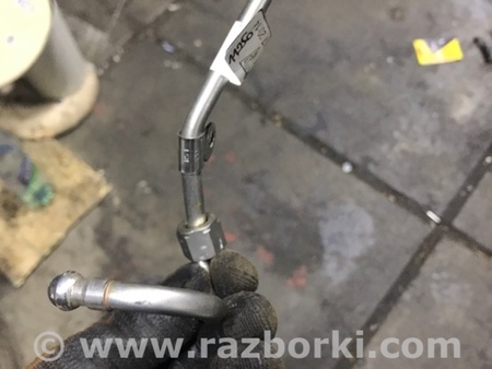 ФОТО Трубка топливная для Porsche Macan I 95B +FL (13-18) Київ