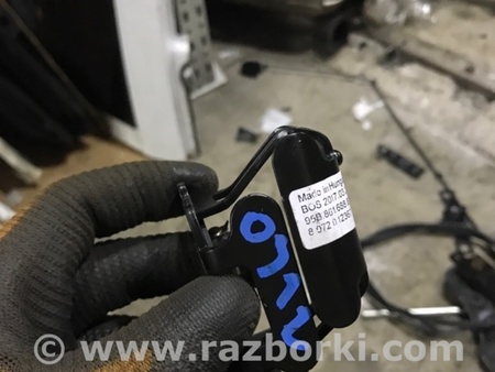 ФОТО Кронштейн кабины для Porsche Macan I 95B +FL (13-18) Київ