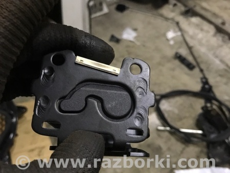 ФОТО Кронштейн кабины для Porsche Macan I 95B +FL (13-18) Київ