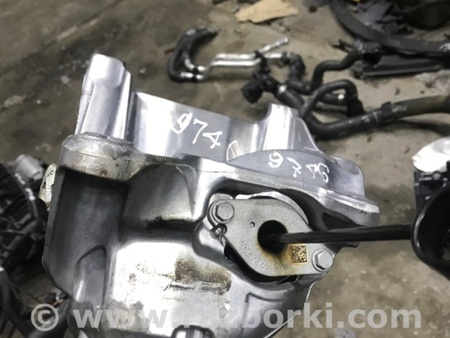 ФОТО Кронштейн двигателя для Audi (Ауди) A4 V B9 - 8W (2015-) Київ