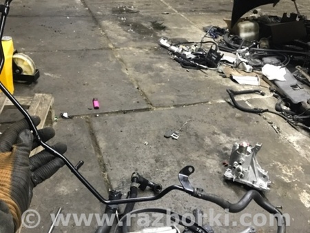 ФОТО Патрубок системы охлаждения для Audi (Ауди) Q3 II F3 (18-25) Київ