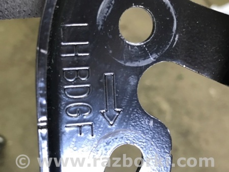 ФОТО Кронштейн кузова для Mazda 3 IV BP (2019-) Київ