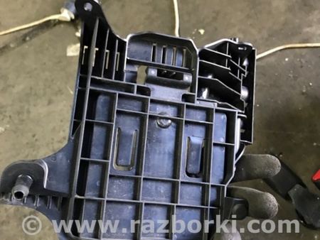 ФОТО Кронштейн кузова для BMW 3 F30 +рестайл (11-18) Київ