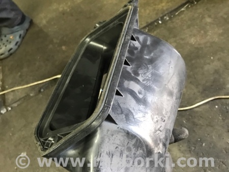 ФОТО Кронштейн кузова для Porsche Macan I 95B +FL (13-18) Київ