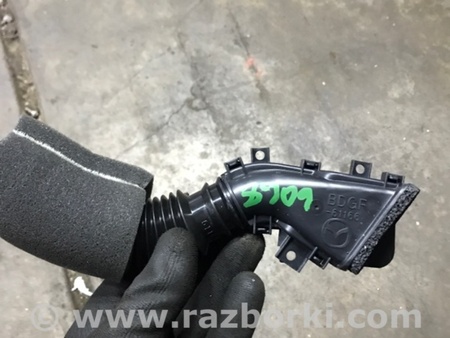 ФОТО Воздуховод салона для Mazda 3 IV BP (2019-) Київ