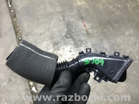 ФОТО Воздуховод салона для Mazda 3 IV BP (2019-) Київ