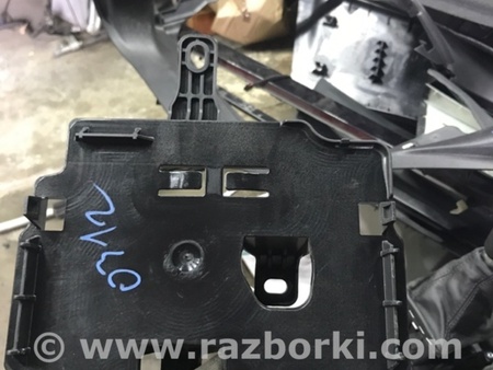 ФОТО Кронштейн кузова для Porsche Macan I 95B +FL (13-18) Київ