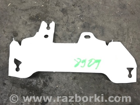 ФОТО Кронштейн решетки радиатора для Mazda 3 IV BP (2019-) Київ