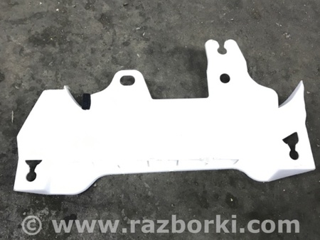 ФОТО Кронштейн решетки радиатора для Mazda 3 IV BP (2019-) Київ