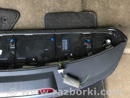 ФОТО Стоп-сигнал для Audi (Ауди) Q3 II F3 (18-25) Київ