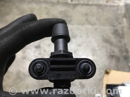 ФОТО Уплотнительная резинка крышки багажника для Porsche Macan I 95B +FL (13-18) Київ