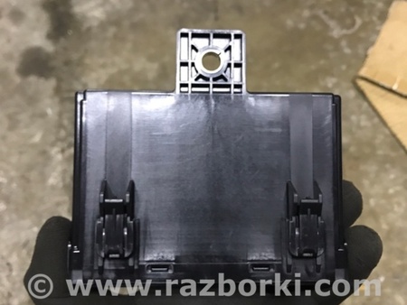 ФОТО Блок управления дверьми для Mazda 3 IV BP (2019-) Київ