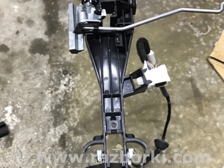 ФОТО Механизм ручки двери для Mazda 3 IV BP (2019-) Київ