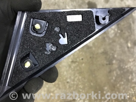 ФОТО Молдинг двери для Mazda 3 IV BP (2019-) Київ