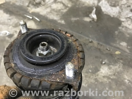 ФОТО Опора стойки задняя правая для Subaru Legacy (все модели) Киев