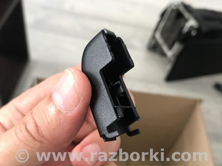 ФОТО Колпачок болта сиденья для Porsche Macan I 95B +FL (13-18) Київ