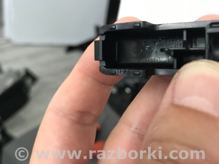 ФОТО Колпачок болта сиденья для Porsche Macan I 95B +FL (13-18) Київ