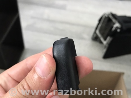 ФОТО Колпачок болта сиденья для Porsche Macan I 95B +FL (13-18) Київ