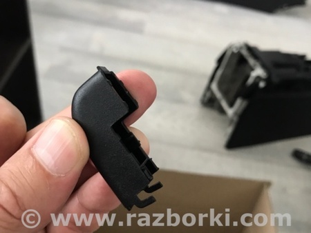 ФОТО Колпачок болта сиденья для Porsche Macan I 95B +FL (13-18) Київ