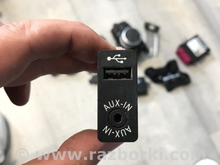 ФОТО Разъем для подключения внешних аудиоисточников для BMW 3 F30 +рестайл (11-18) Київ