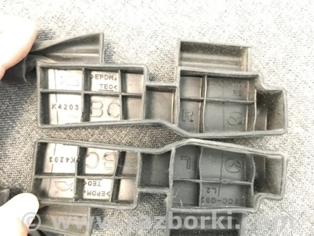 ФОТО Уплотнитель кузова для Mazda 3 IV BP (2019-) Київ