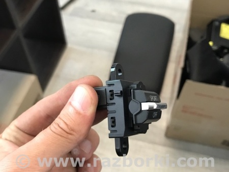 ФОТО Кнопка для Mazda 3 IV BP (2019-) Київ