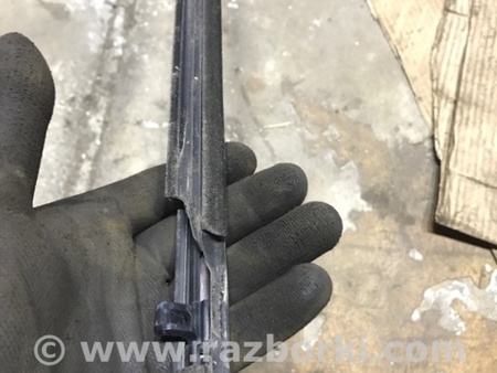 ФОТО Уплотнитель стекла двери для Subaru Legacy VI BN (14-19) Київ