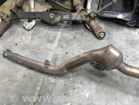 ФОТО Средняя часть глушителя для BMW 3 F30 +рестайл (11-18) Київ