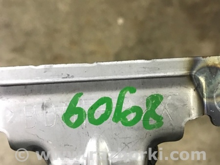 ФОТО Кронштейн кузова для Mazda 3 IV BP (2019-) Київ