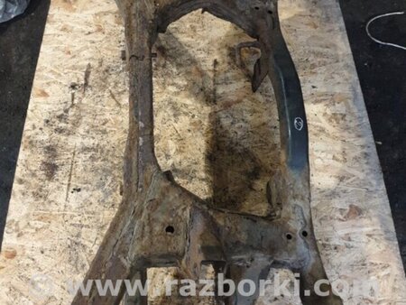 ФОТО Подрамник задний для Subaru Outback Киев