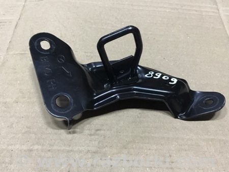 ФОТО Замок спинки сиденья для Mazda 3 IV BP (2019-) Київ