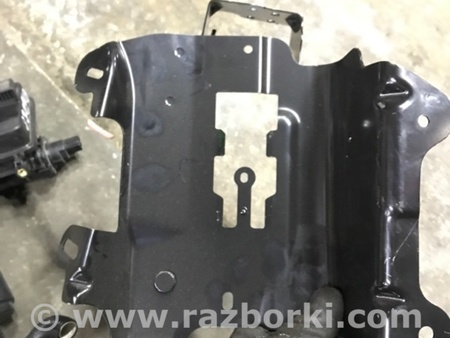 ФОТО Кронштейн для Mazda 3 IV BP (2019-) Київ