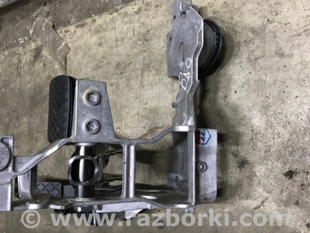 ФОТО Кронштейн для Audi (Ауди) A4 V B9 - 8W (2015-) Київ