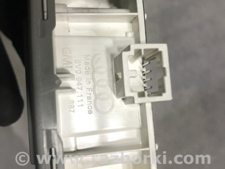 ФОТО Плафон подсветки салона для Audi (Ауди) A3 III 8V (12-20) Київ