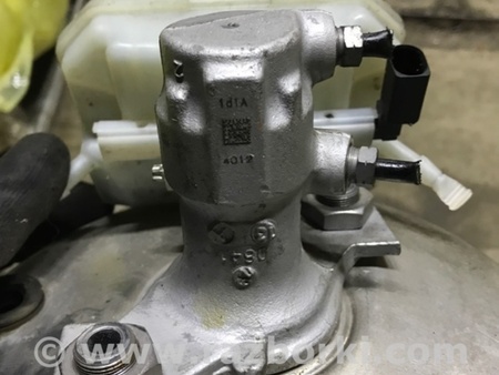 ФОТО Главный тормозной цилиндр для Porsche Macan I 95B +FL (13-18) Київ