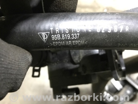 ФОТО Патрубок системы охлаждения для Porsche Macan I 95B +FL (13-18) Київ