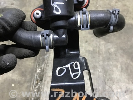 ФОТО Кронштейн для Audi (Ауди) A4 V B9 - 8W (2015-) Київ