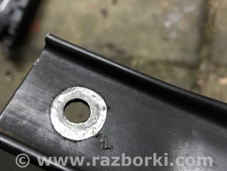 ФОТО Кронштейн для Porsche Macan I 95B +FL (13-18) Київ