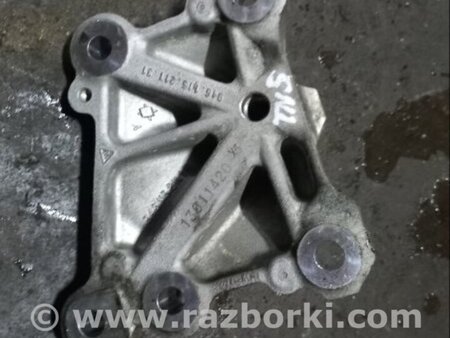 ФОТО Кронштейн для Porsche Macan I 95B +FL (13-18) Київ