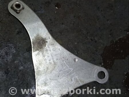 ФОТО Кронштейн для Porsche Macan I 95B +FL (13-18) Київ