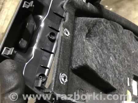 ФОТО Пластик для Porsche Macan I 95B +FL (13-18) Київ