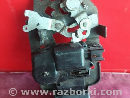 ФОТО Замок багажника для Subaru Outback Киев
