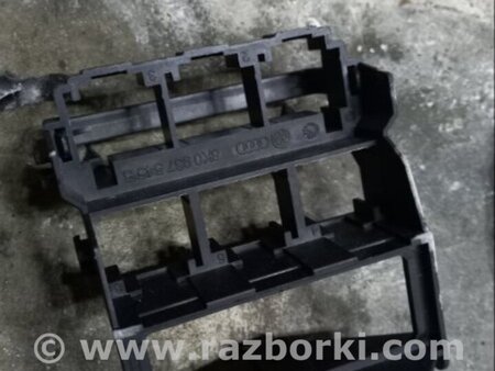 ФОТО Кронштейн для Porsche Macan I 95B +FL (13-18) Київ