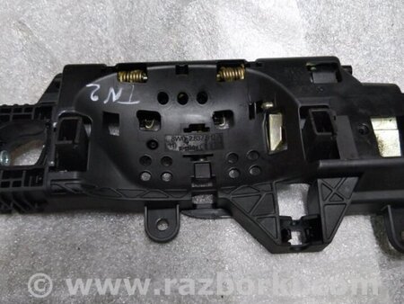 ФОТО Кронштейн ручки двери для Audi (Ауди) A4 V B9 - 8W (2015-) Київ