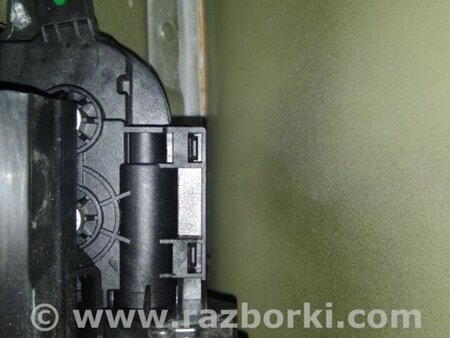 ФОТО Замок багажника для Porsche Macan I 95B +FL (13-18) Київ