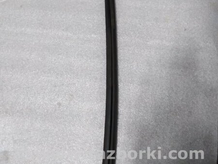 ФОТО Уплотнитель стекла двери для Acura RDX TB4 USA (15-19) Київ