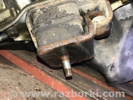 ФОТО Подушка двигателя правая для Subaru Impreza GD/GG Киев