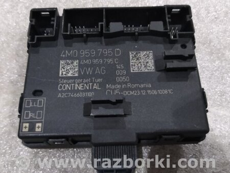 ФОТО Блок управления дверьми для Audi (Ауди) A4 V B9 - 8W (2015-) Київ