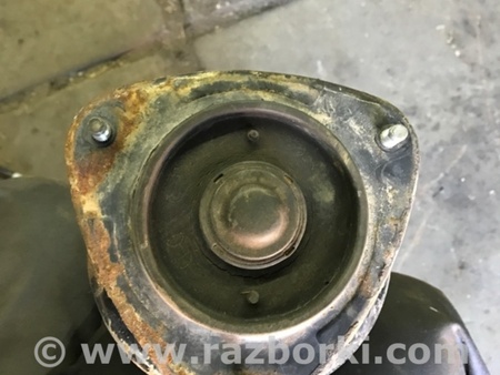 ФОТО Опора стойки передняя левая для Subaru Forester SG Киев